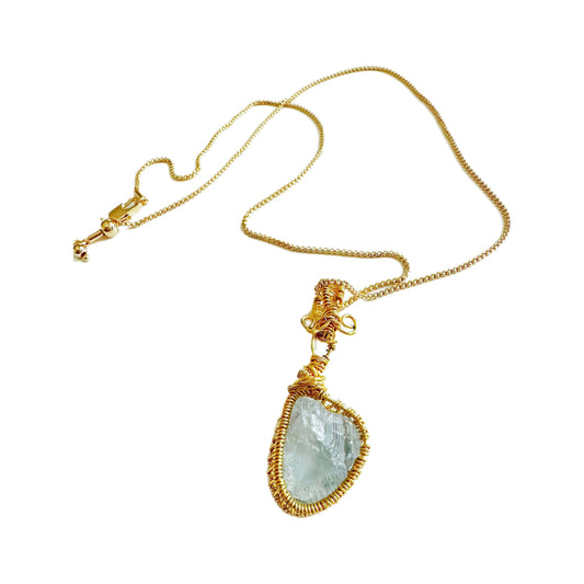 Aquamarine Crystal Pendant | Ritualized